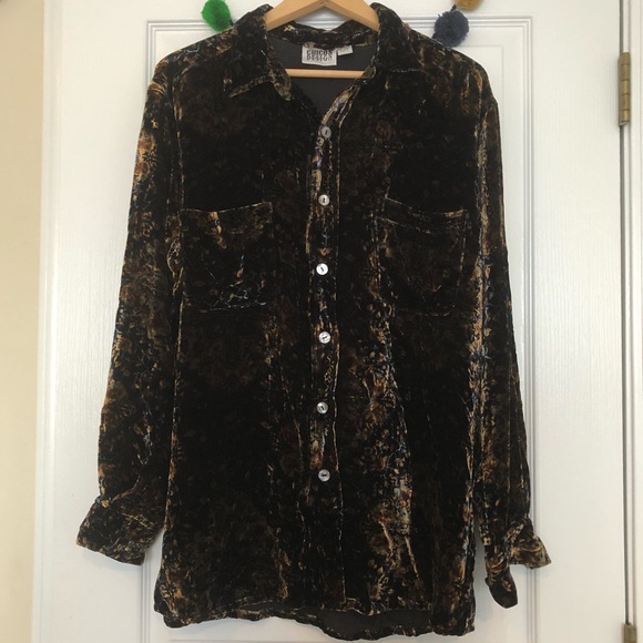 Chico's Tops - Chico’s Size 3 (18w) GORGEOUS velvet top!